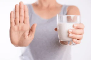Pessoa com intolerância a lactose