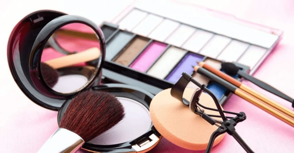 Maquiagens para curso de automaquiagem