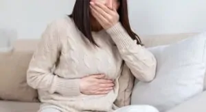 Pessoa precisando saber bromoprida para que serve