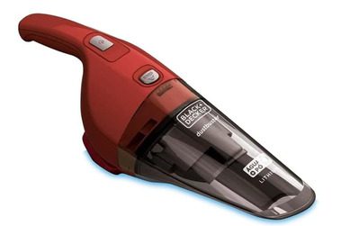 imagem de um aspirador de pó de mão BLACK+DECKER ao lado de três bocais