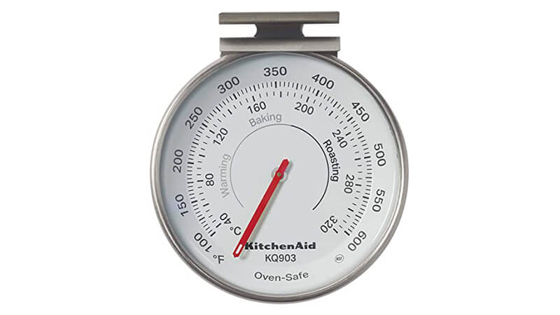imagem de um termômetro culinário de forno da KitchenAid com medidor analógico