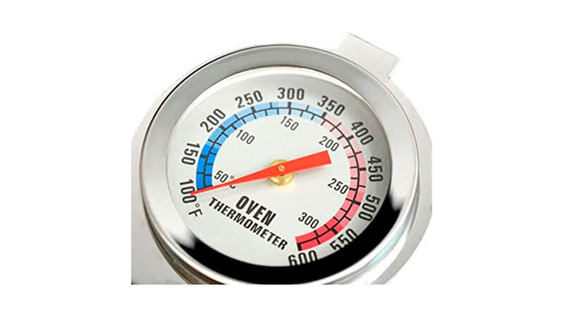 imagem de um termômetro culinário de forno da Clink com medidor analógico