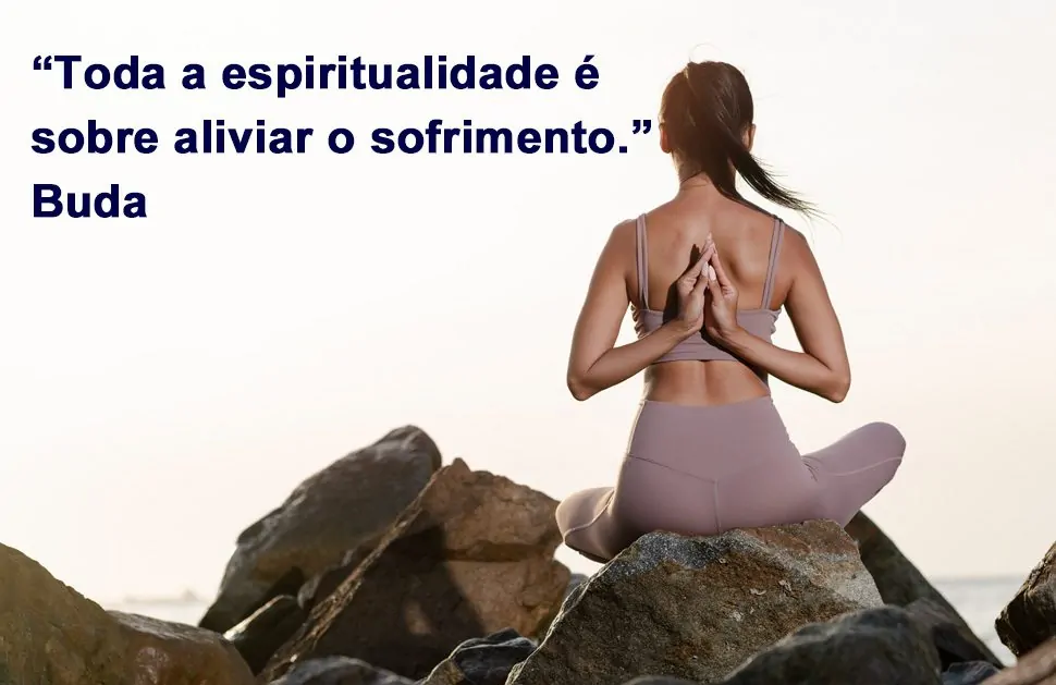 Mulher meditando