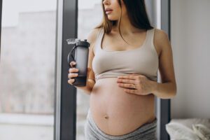 Mulher grávida pode tomar energético