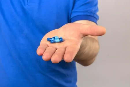 Homem precisando saber viagra para que serve